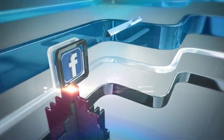 تواصل معنا عبر مواقع التواصل الاجتماعي